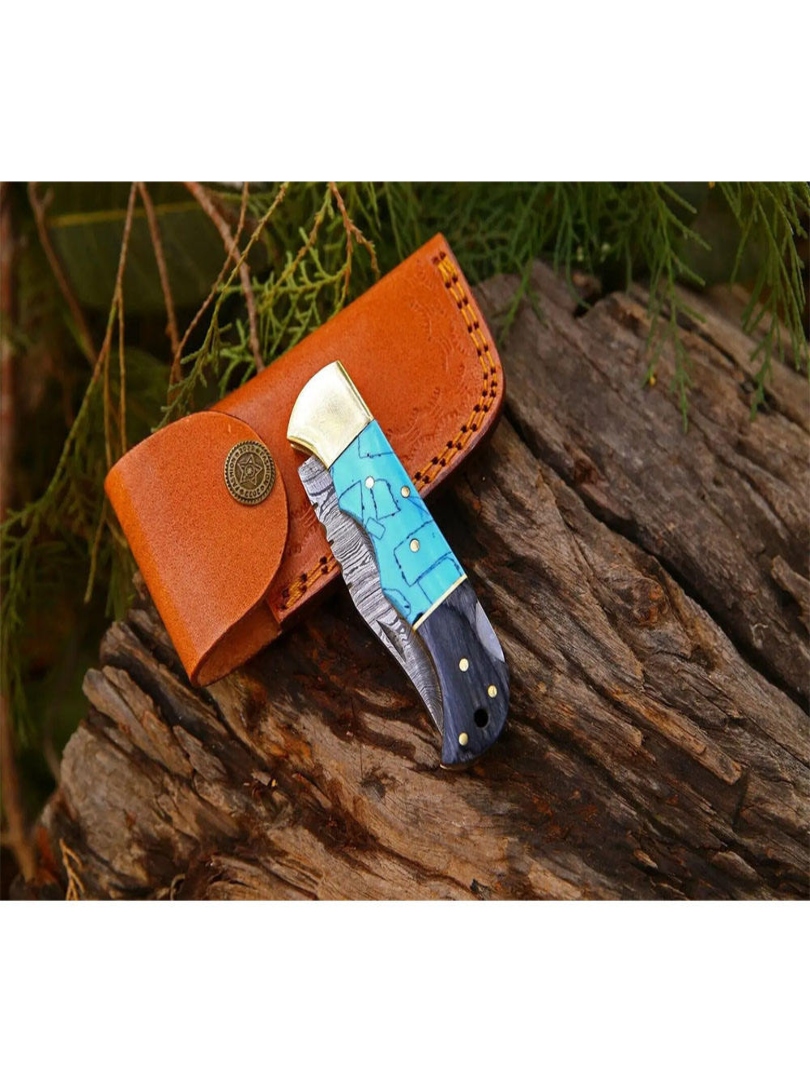 Lightweight Damascus Folding Pocket Knife with Smooth Action - Image 2